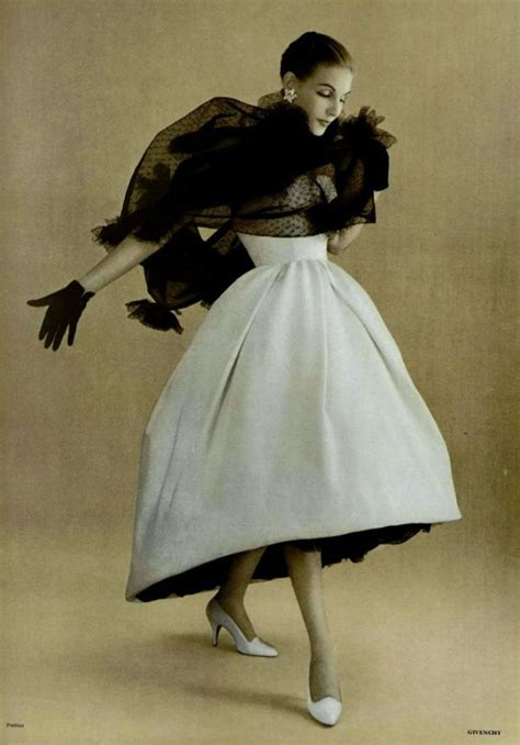 hubert de givenchy vente|hubert de givenchy 1950s fashion.